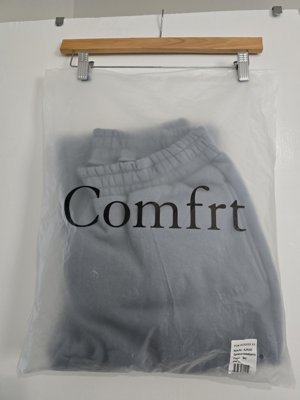 Comfrt Signature Sweatpants